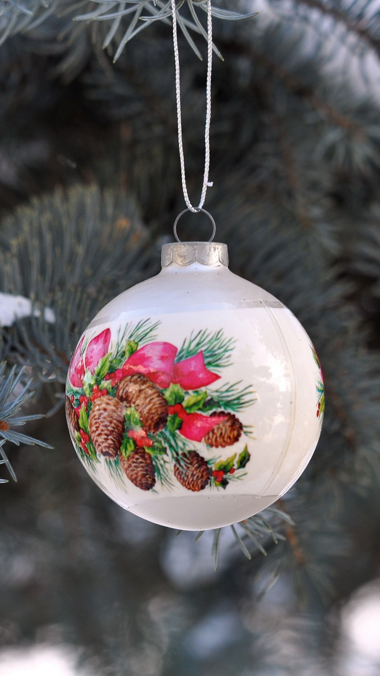 Ornement de Noël, Décoration de Noël, Le Jour De Noël, Nouvelle Année, Hiver. Wallpaper in 750x1334 Resolution