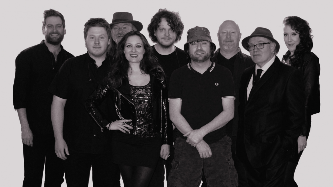 Roger Waters, Pink Floyd, The Australian Pink Floyd Show, Konzert, Soziale Gruppe. Wallpaper in 1366x768 Resolution