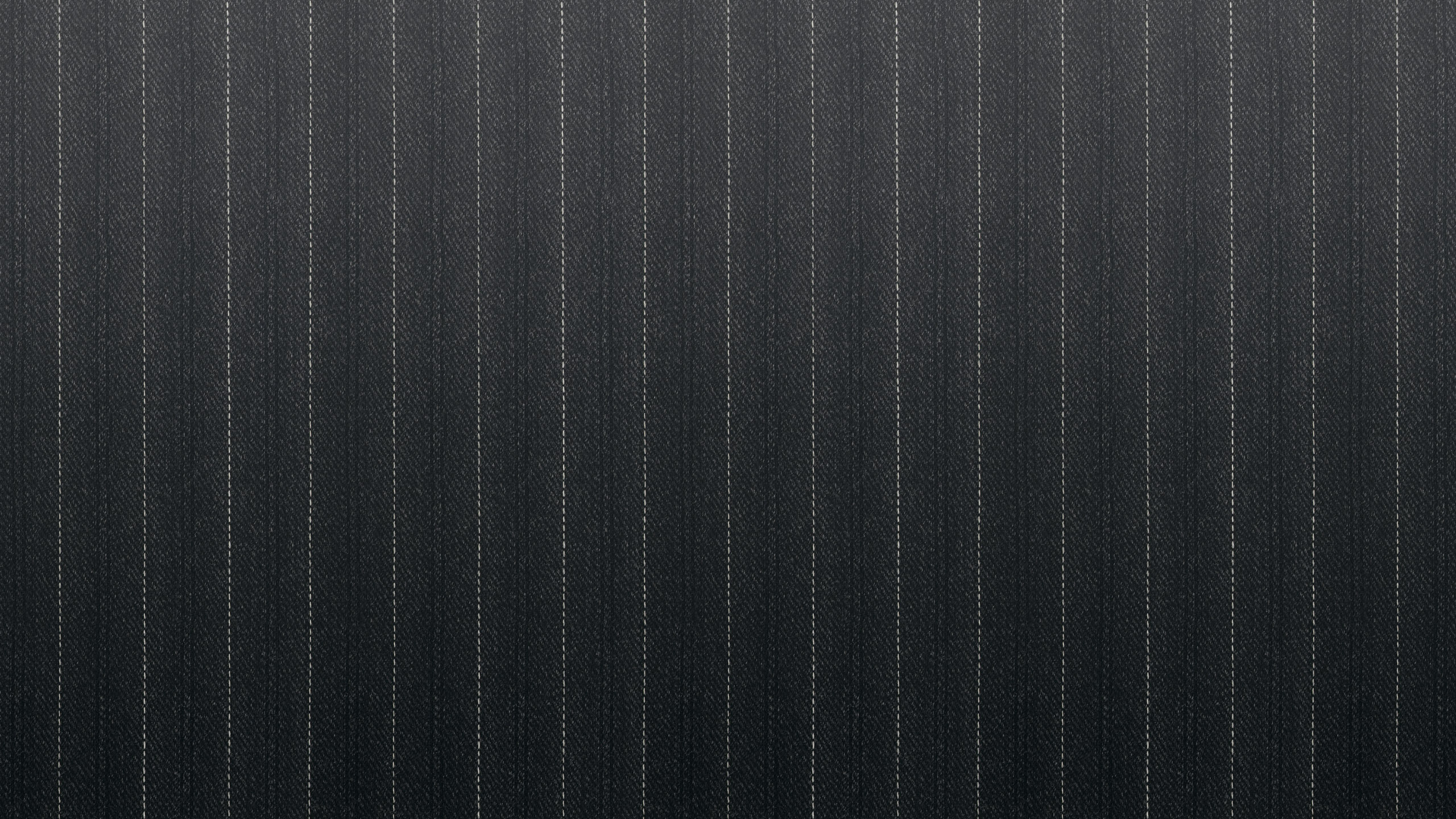 Schwarz-weißes Nadelstreifen-Textil. Wallpaper in 2560x1440 Resolution