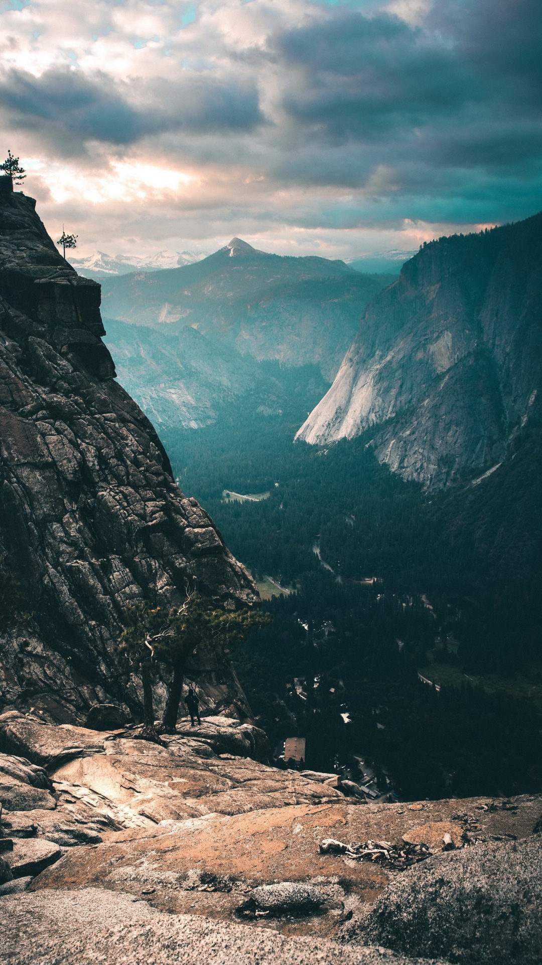 Cloud, Mountain, Atmosphere, World, Natural Landscape. Wallpaper in 1080x1920 Resolution