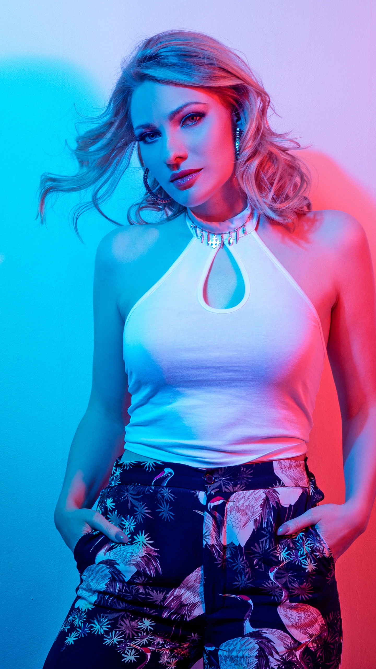 Purple, Music Artist, Pink, Violet, Performing Arts. Wallpaper in 1440x2560 Resolution