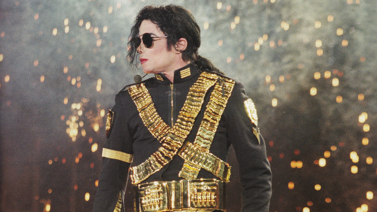 Michael Jackson, Dangerous World Tour, Dangerous, Fashion, Jeans. Wallpaper in 1280x720 Resolution