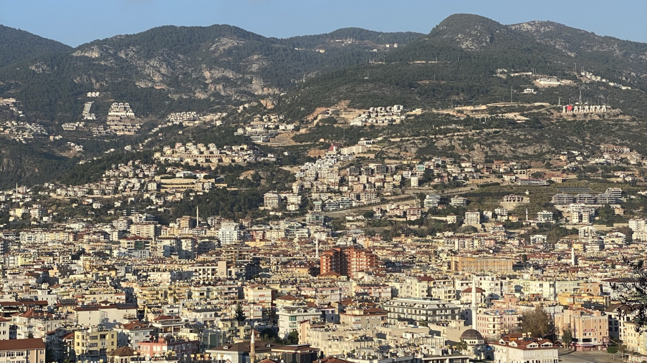 Ambiente, Edificio, Montaña, Azure, Torre. Wallpaper in 1280x720 Resolution