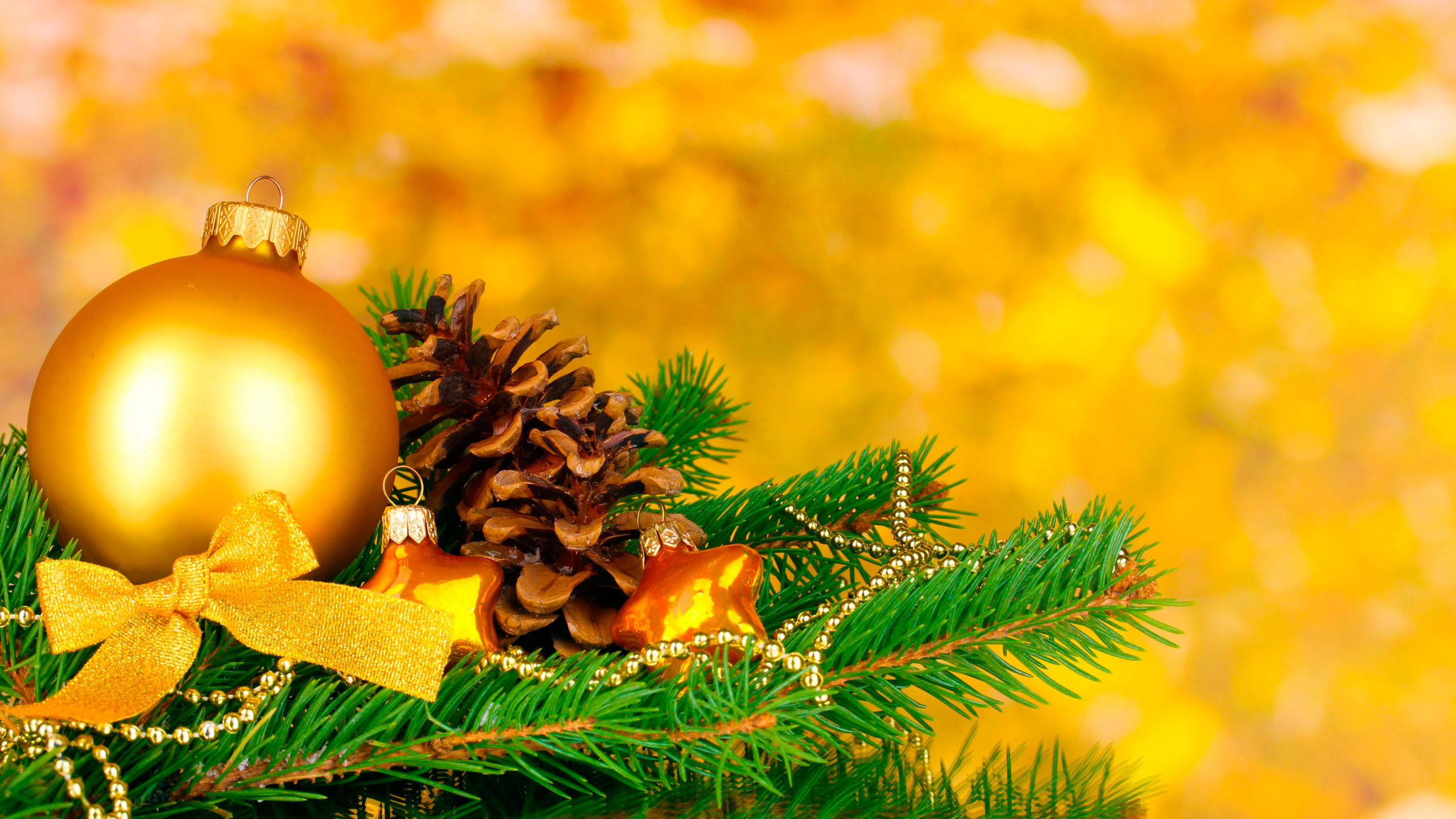 Weihnachten, Weihnachtsdekoration, Christmas Ornament, Neujahr, Fir. Wallpaper in 2560x1440 Resolution