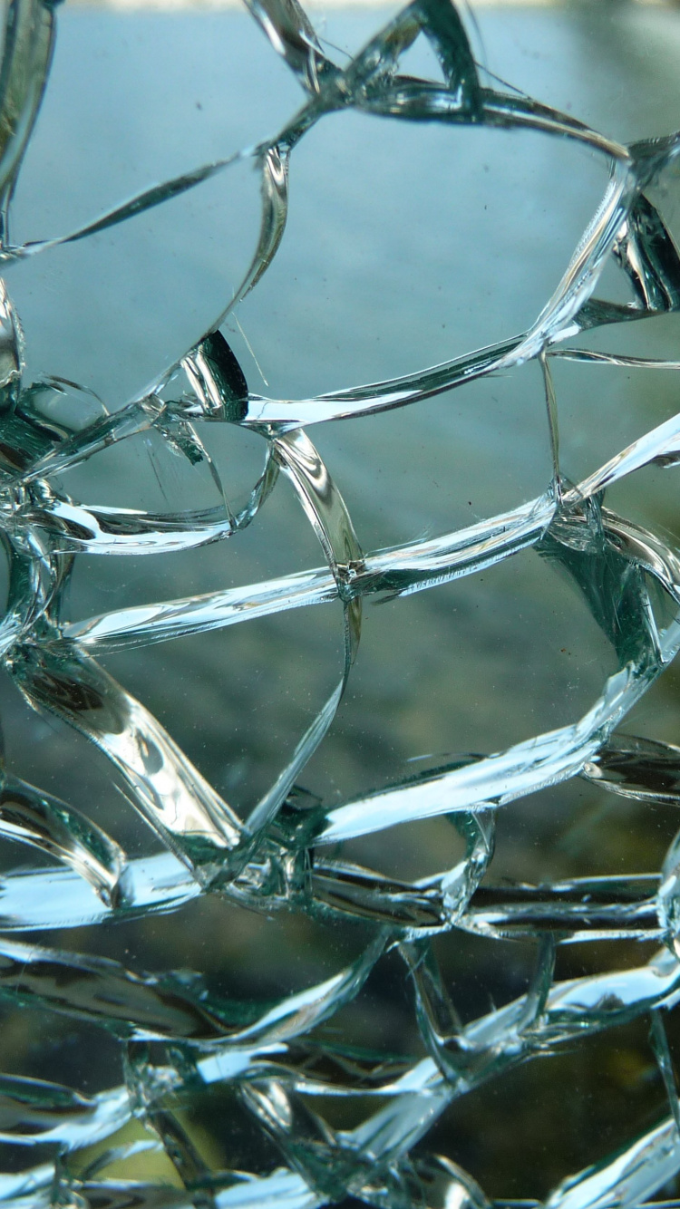 Silver Chain Link Fence During Daytime. Wallpaper in 750x1334 Resolution