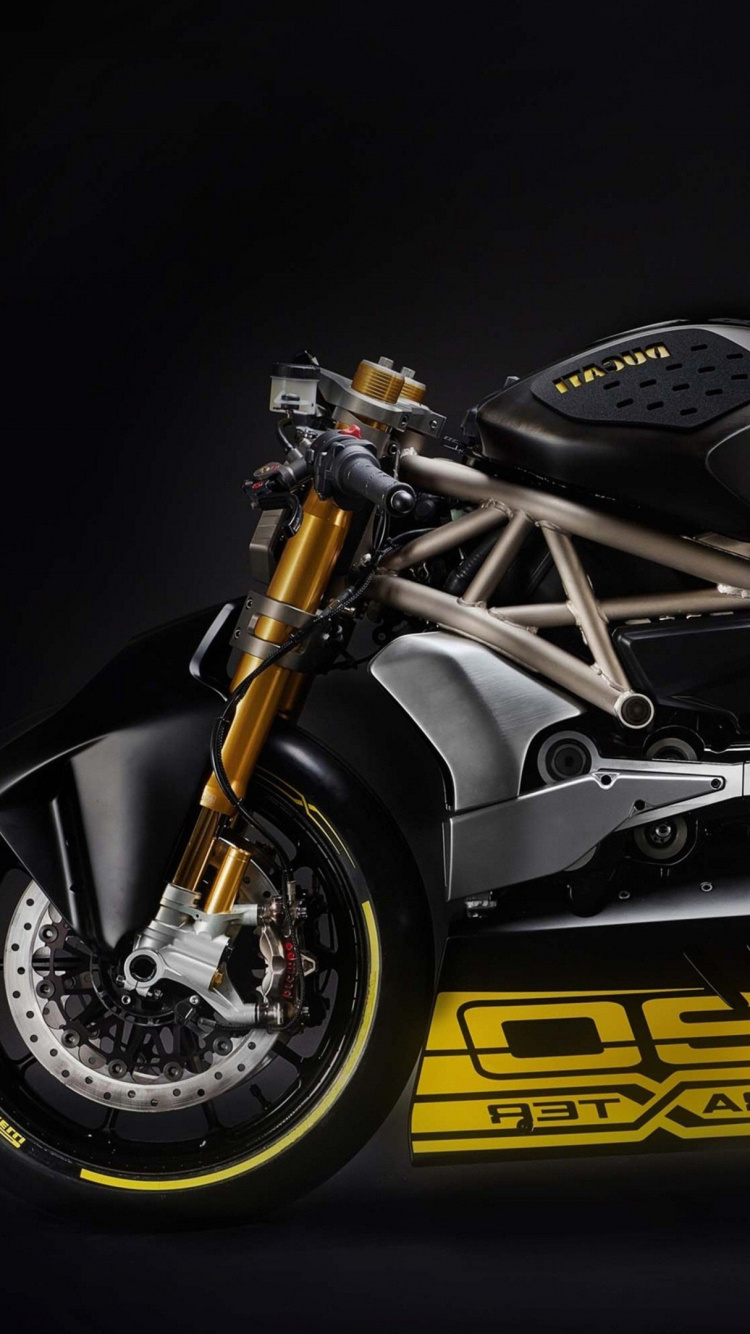 Black and Yellow Bmw Sports Bike. Wallpaper in 750x1334 Resolution