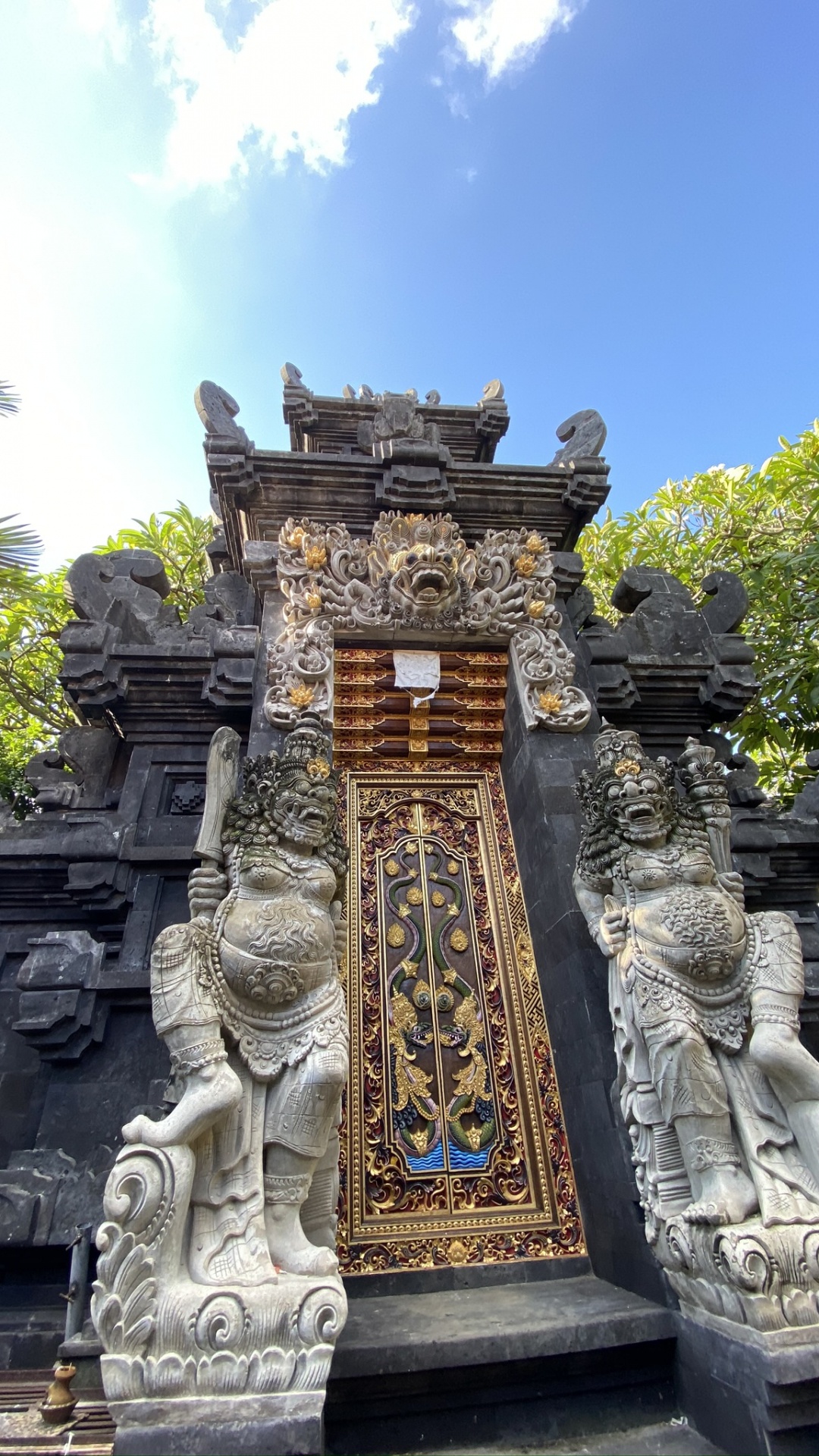 Bali, Hindu Temple, Statue, Stone Carving, Ancient History. Wallpaper in 1080x1920 Resolution