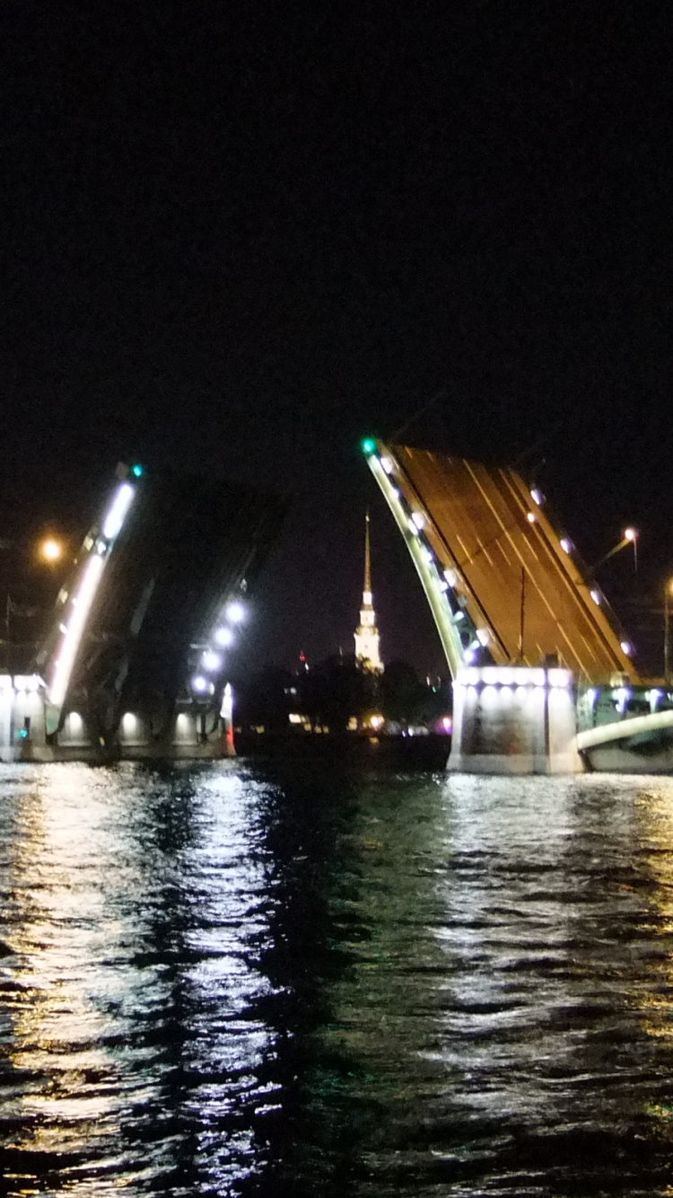 反射, 城市, 天空, 水的特征, 人体内的水 壁纸 750x1334 允许