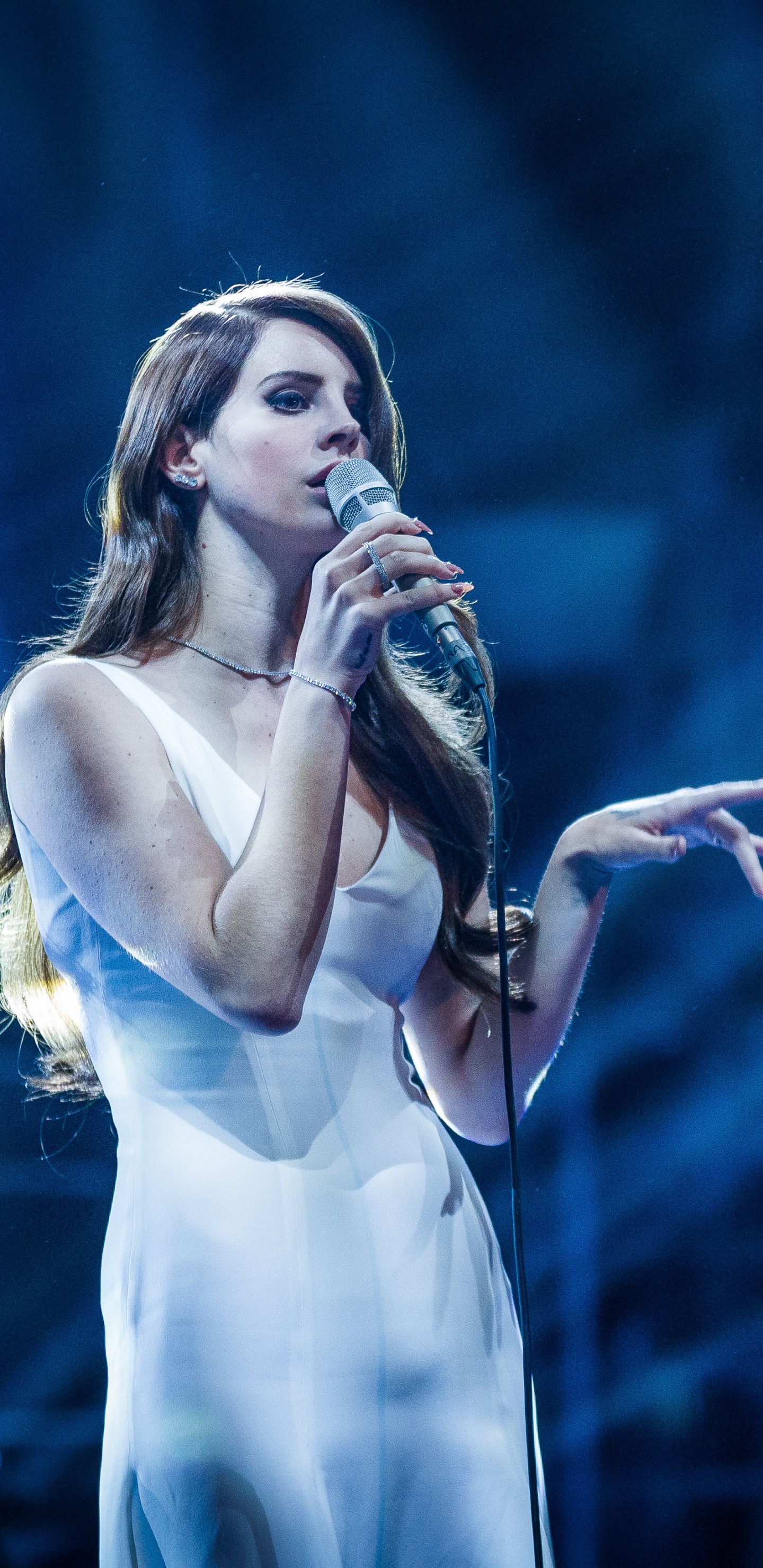 Lana Del Rey, Performance, Entertainment, Performing Arts, Stage. Wallpaper in 1440x2960 Resolution