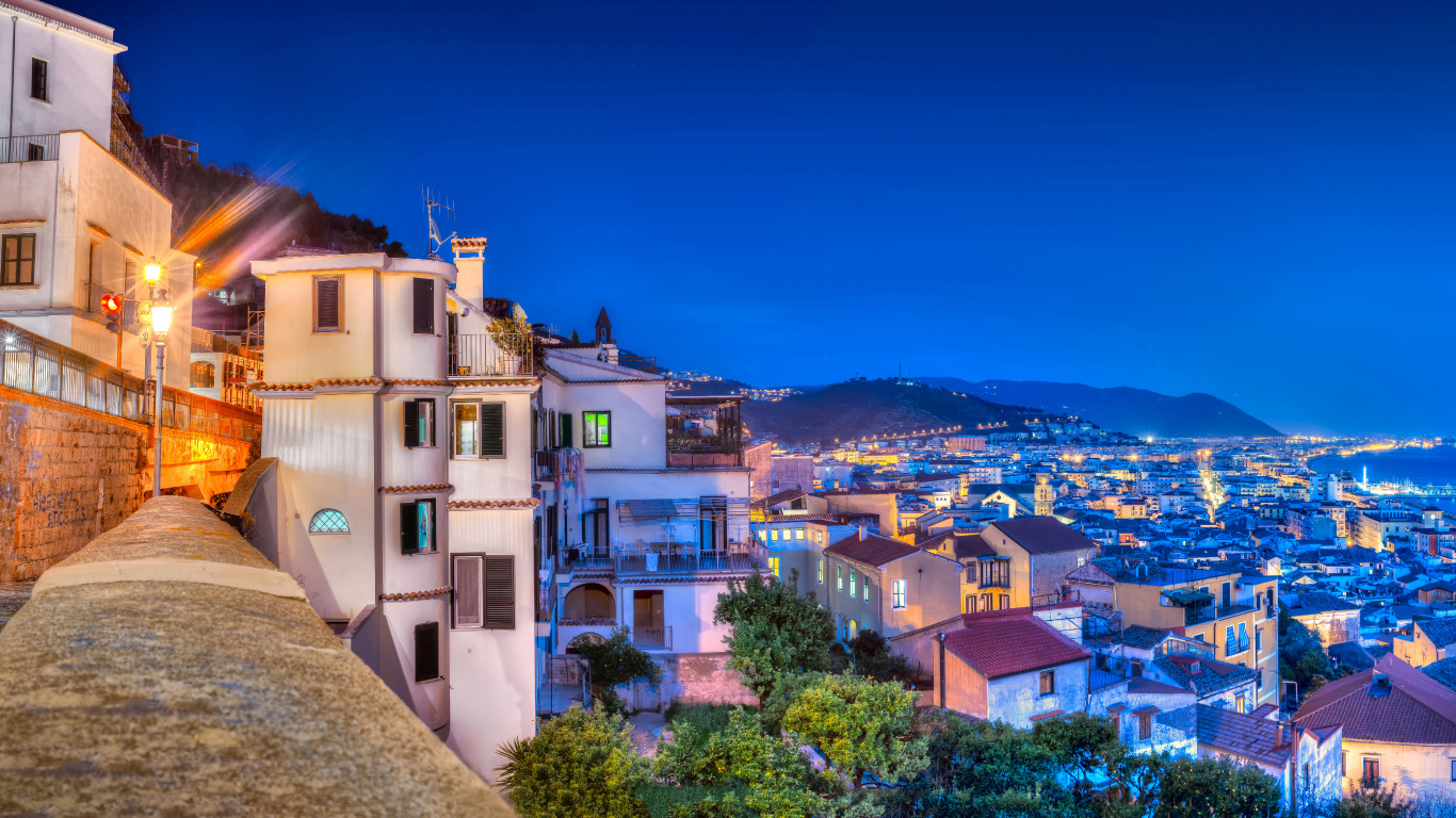 Bâtiment en Béton Blanc et Marron. Wallpaper in 1366x768 Resolution