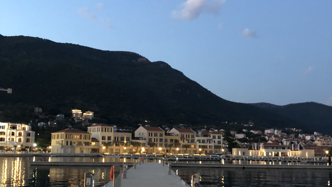 峡湾, 水资源, 山脉, 反射, 晚上 壁纸 1366x768 允许