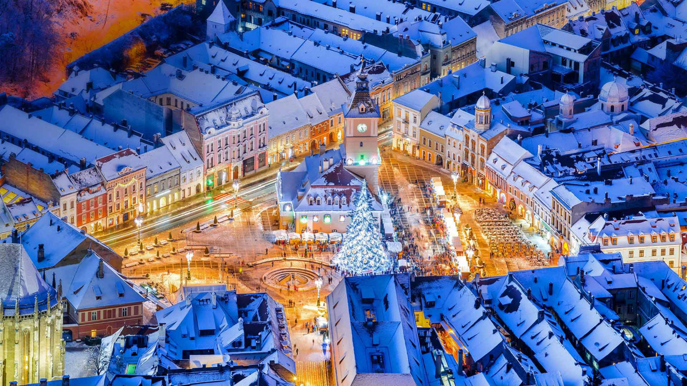 Brasov Rumänien Weihnachten, Braov Rathaus, Sibiu, Weihnachtsmarkt, Weihnachten. Wallpaper in 1366x768 Resolution