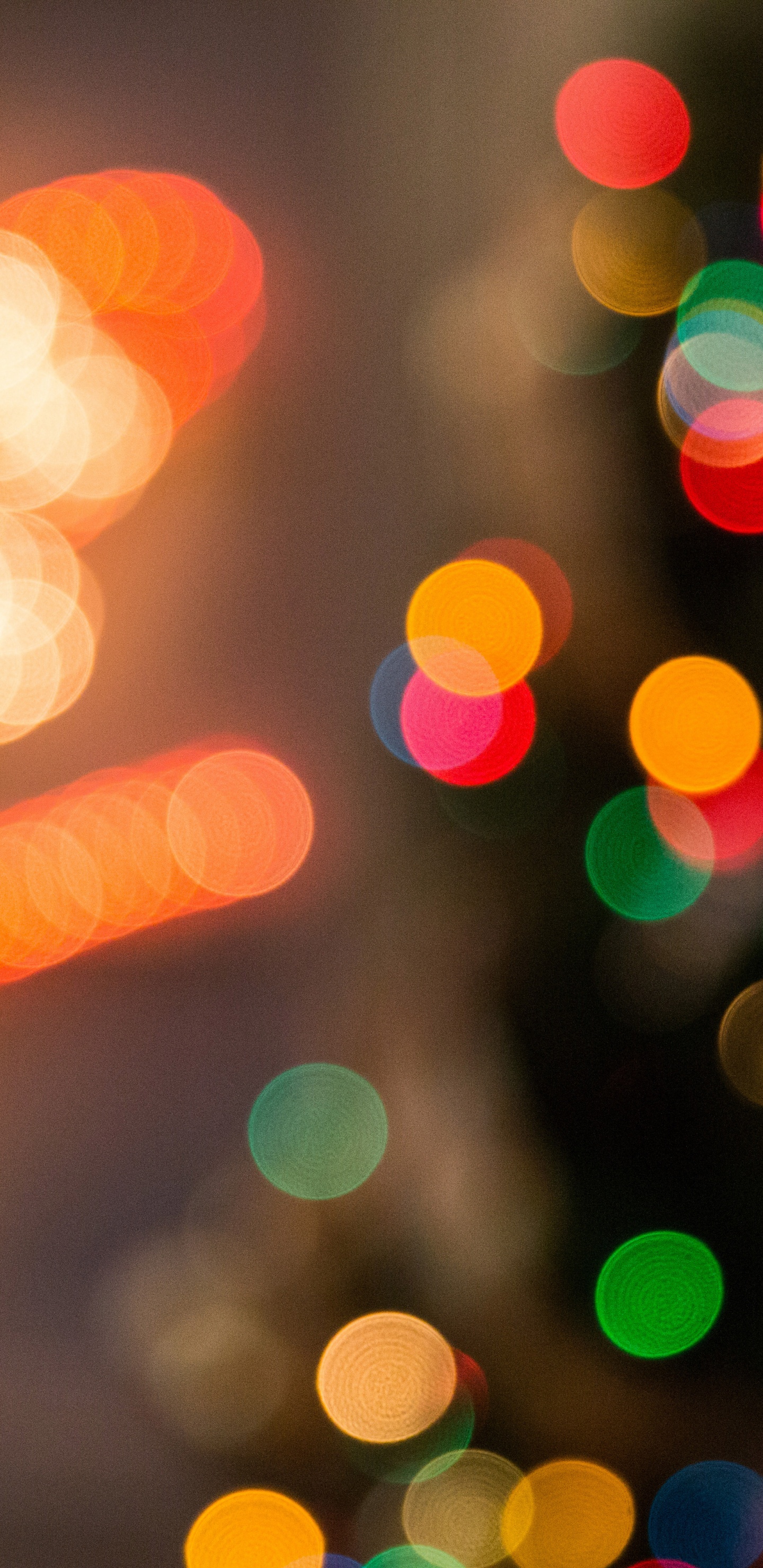 Orange Und Gelbe Bokeh-Lichter. Wallpaper in 1440x2960 Resolution