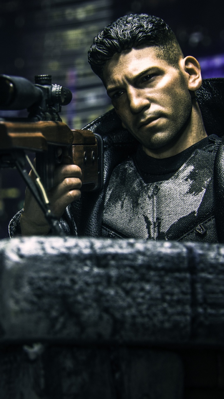 Homme en Veste Noire Tenant un Appareil Photo Noir. Wallpaper in 720x1280 Resolution