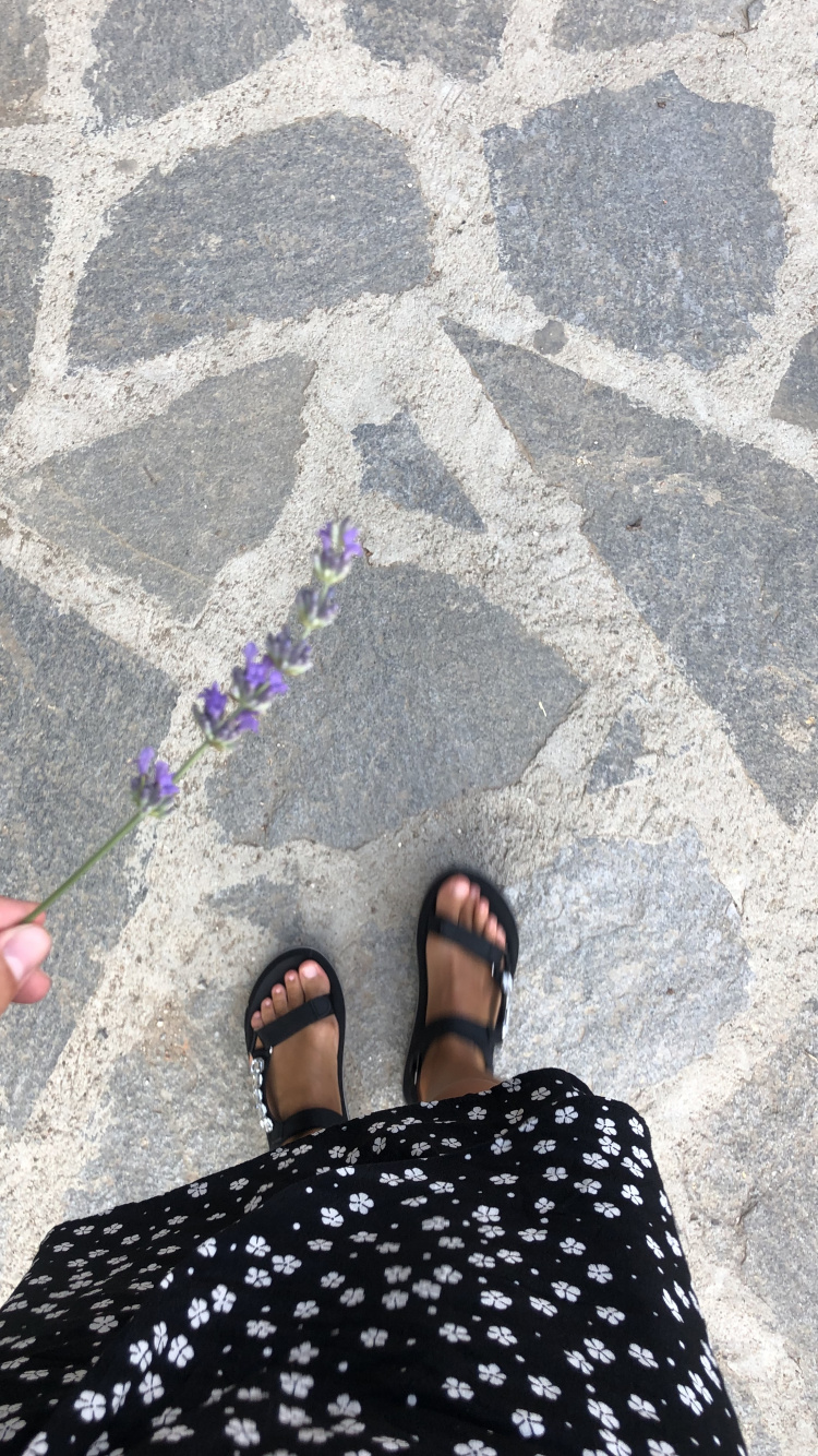 人们在自然界, 脚, 指甲, 脚踝 壁纸 750x1334 允许