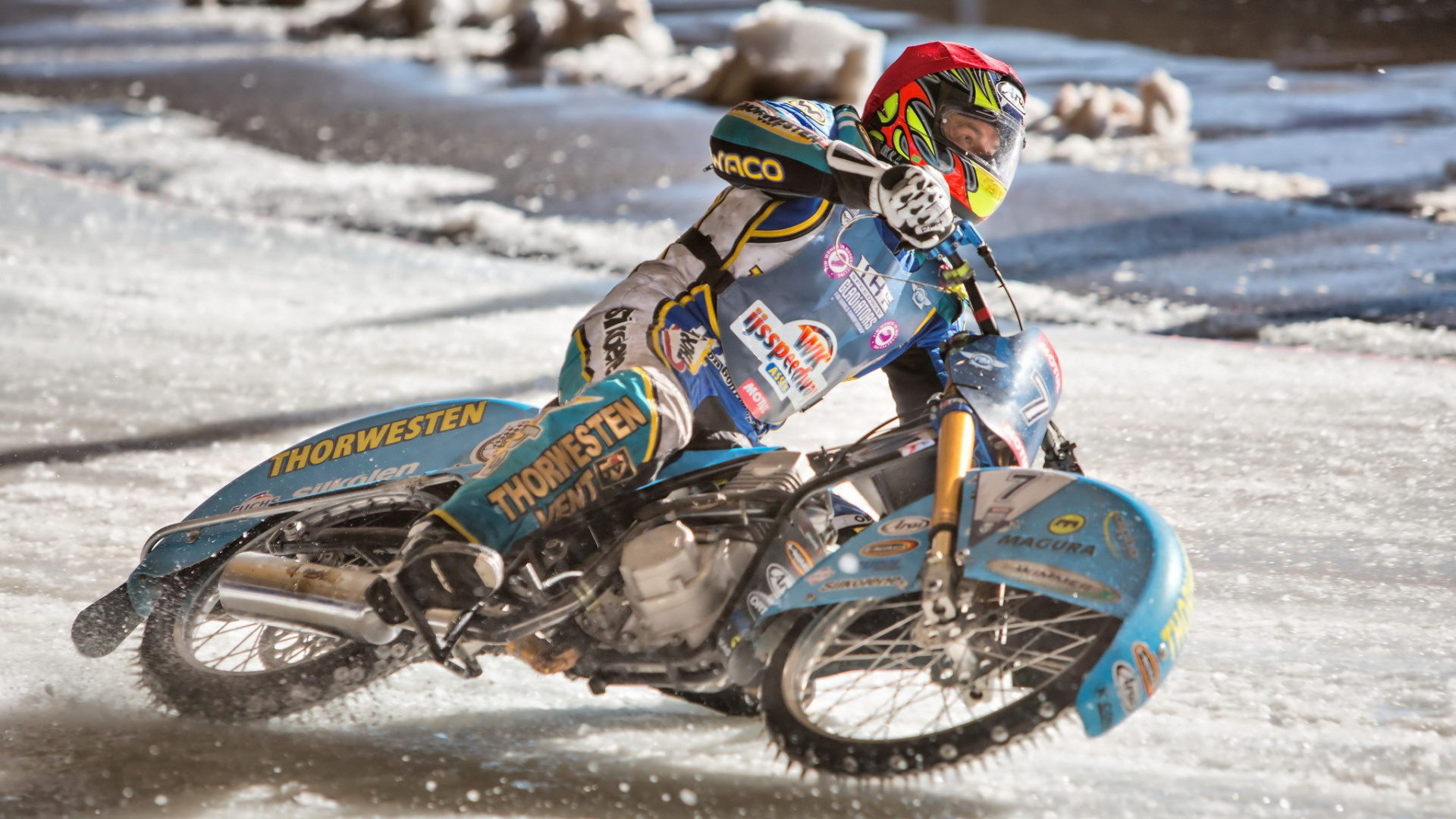Man Riding Blue and Red Motocross Dirt Bike. Wallpaper in 1920x1080 Resolution