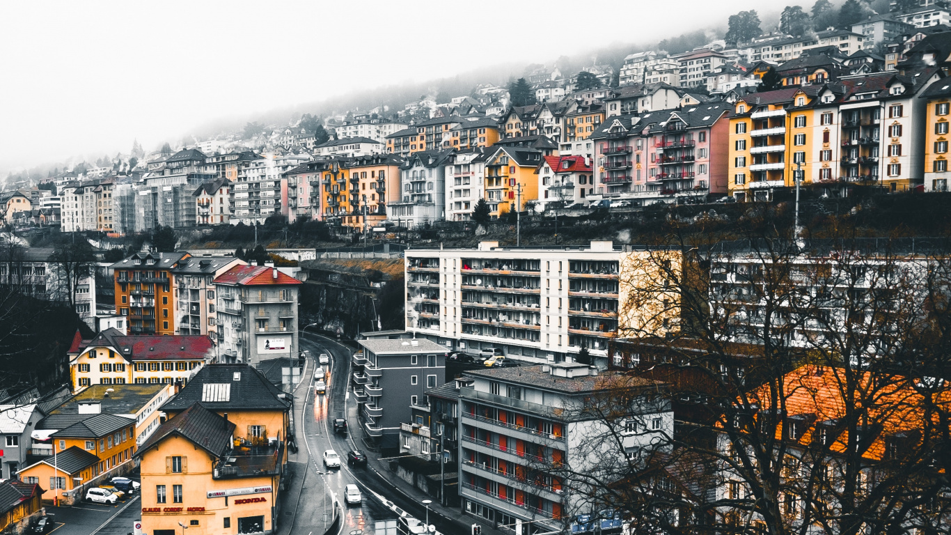 Brown and White Concrete Buildings During Daytime. Wallpaper in 1366x768 Resolution
