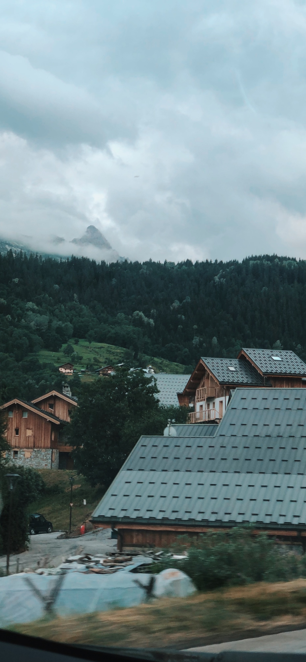 Mountainous Landforms, Cloud, Neighbourhood, Highland, House. Wallpaper in 1242x2688 Resolution