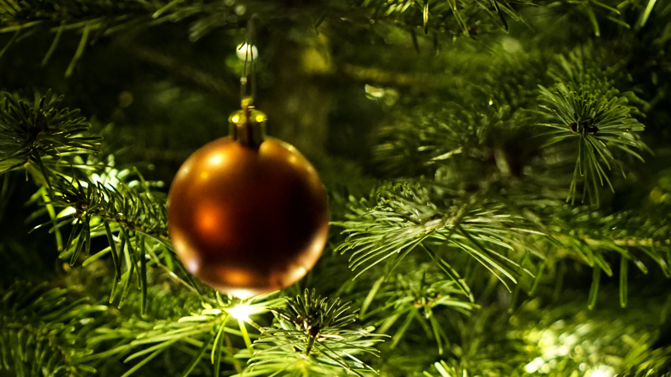 Neujahr, Weihnachten, Christmas Ornament, Weihnachtsdekoration, Weihnachtsbaum. Wallpaper in 1366x768 Resolution