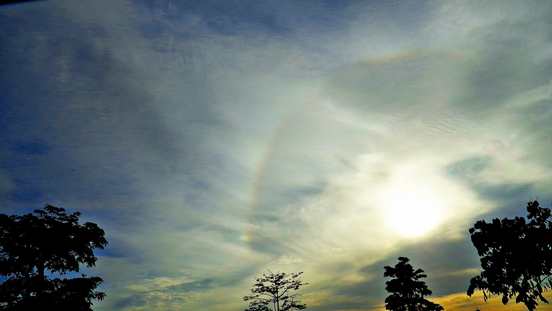 Weiße Wolken Und Blauer Himmel Tagsüber. Wallpaper in 1920x1080 Resolution