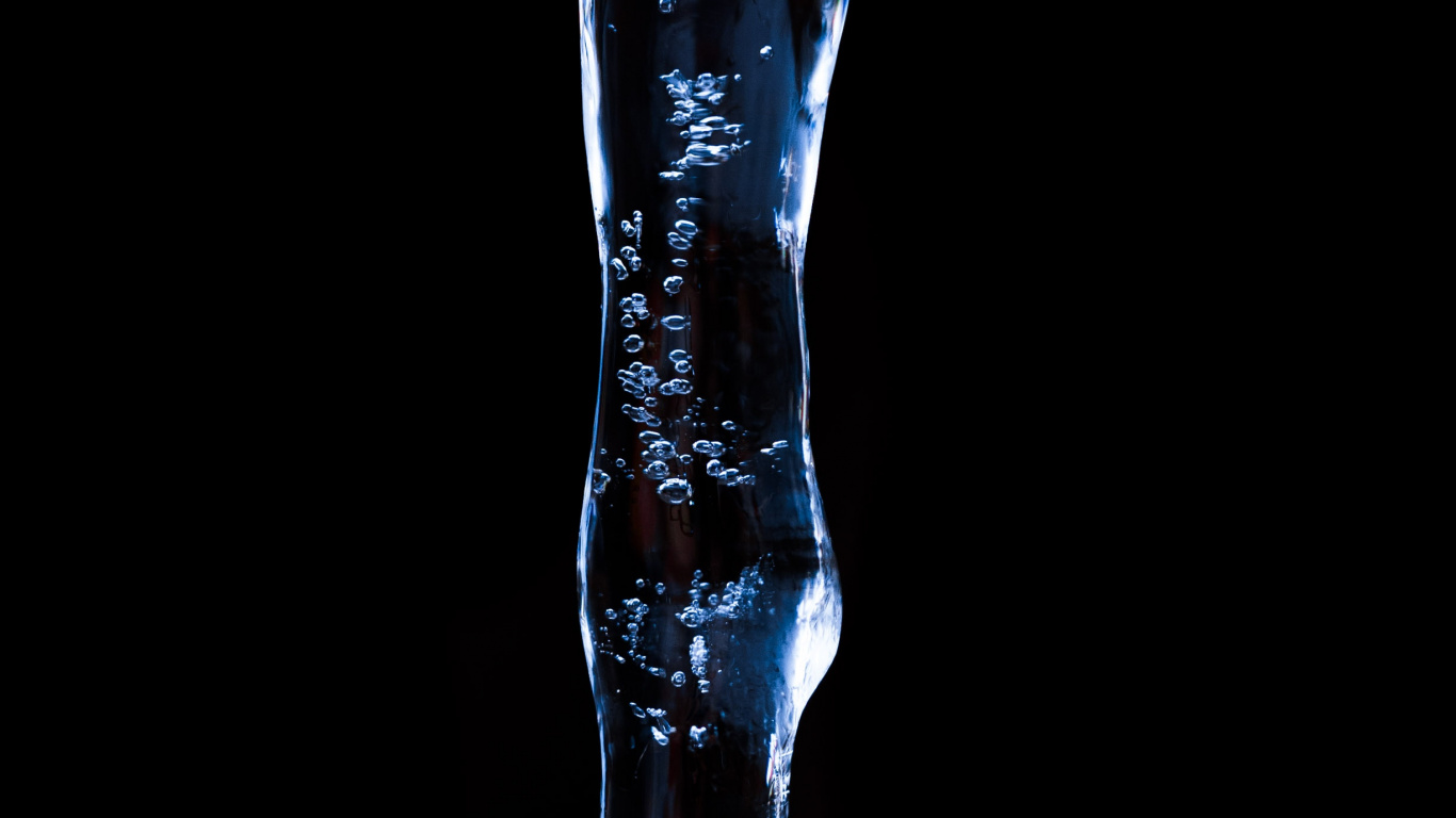 Eau, Champagne, Verres à Pied, Verre, la Vaisselle, Fluide. Wallpaper in 1366x768 Resolution