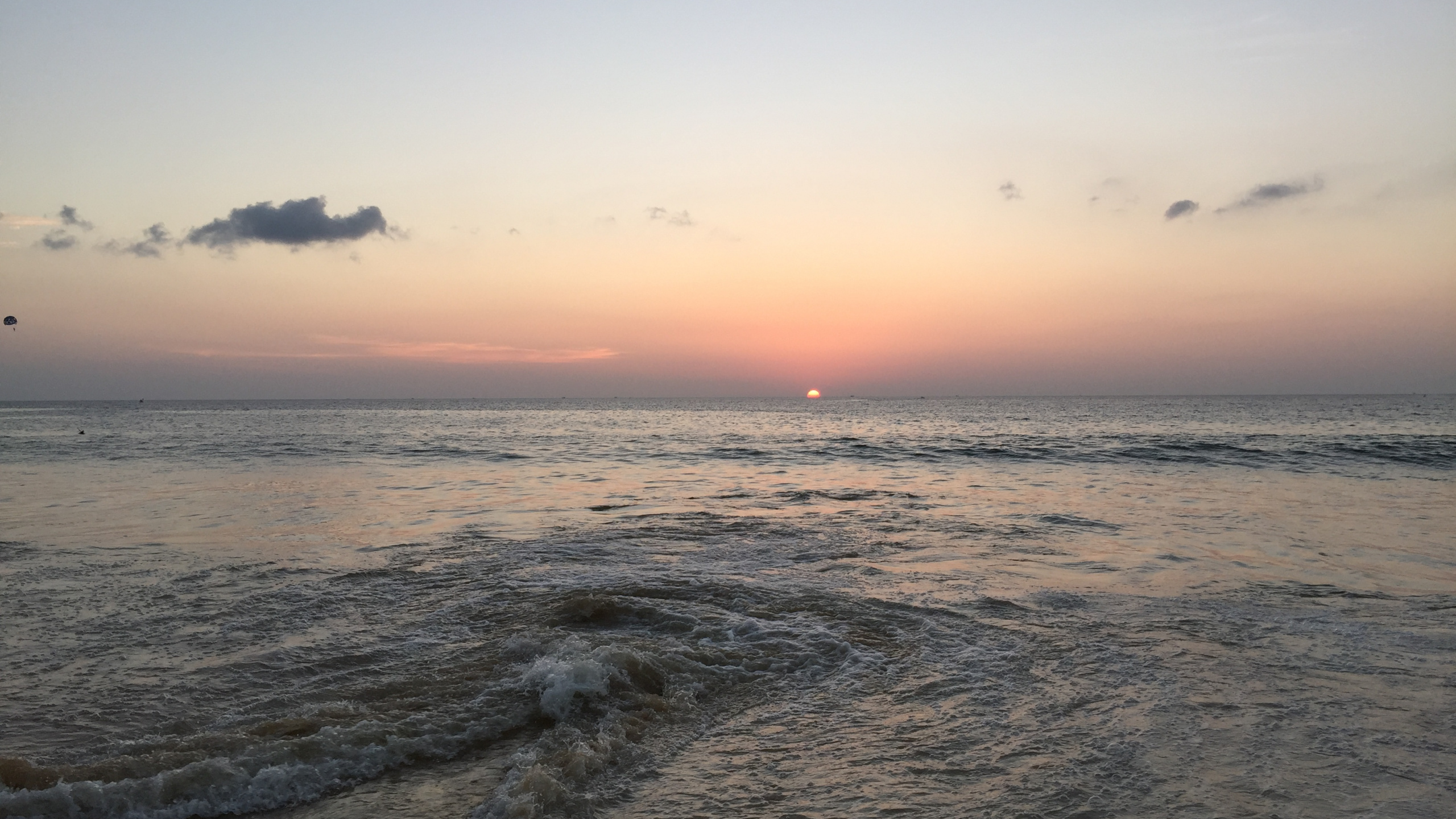 Meer, Flüssigkeit, Atmosphäre, Sonnenuntergang, Sonnenaufgang. Wallpaper in 2560x1440 Resolution