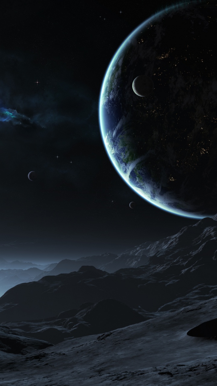 Schneebedeckter Berg Bei Vollmond. Wallpaper in 720x1280 Resolution