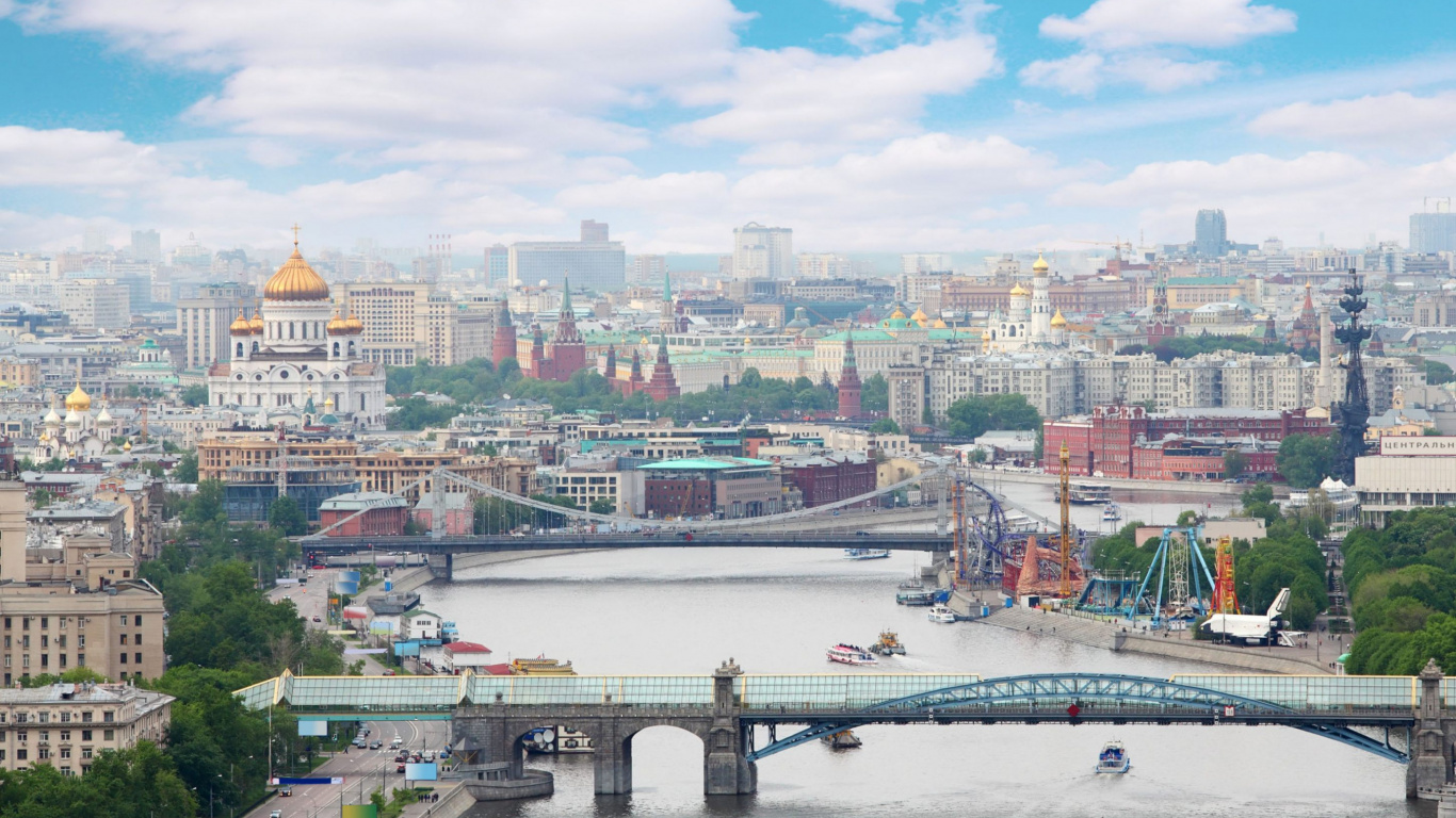 Vue Aérienne Des Bâtiments de la Ville Pendant la Journée. Wallpaper in 1366x768 Resolution