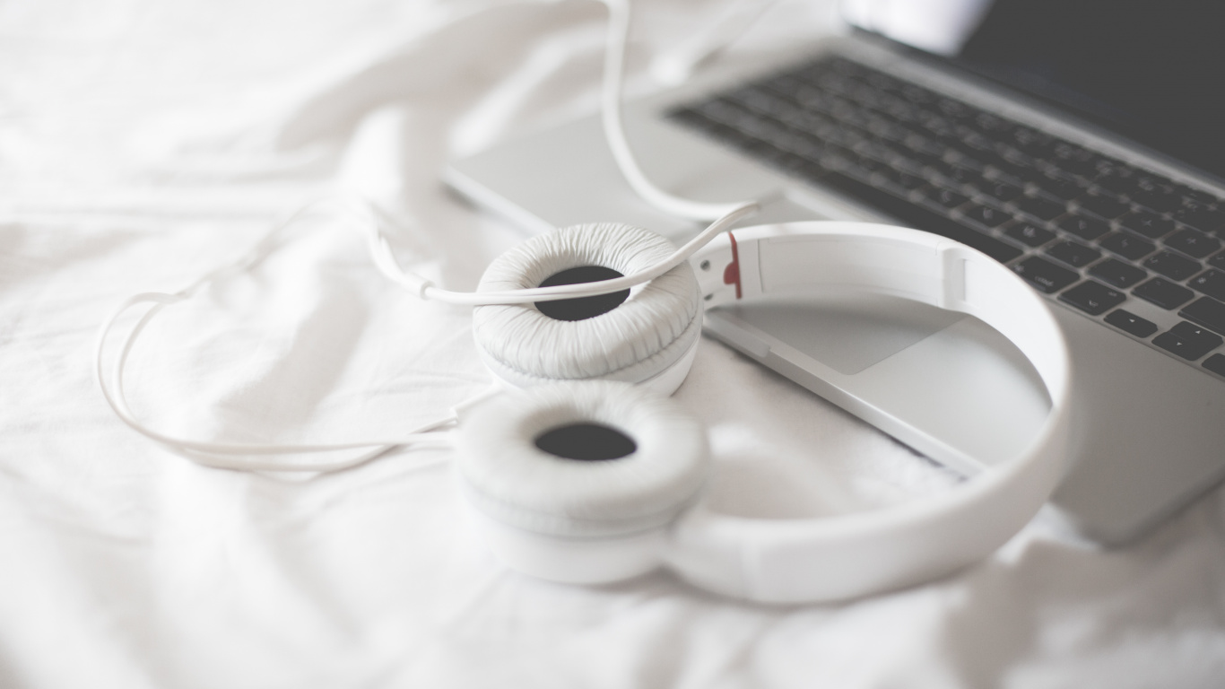 Kopfhörer, Apple, Macbook, Tap, Technologie. Wallpaper in 1366x768 Resolution