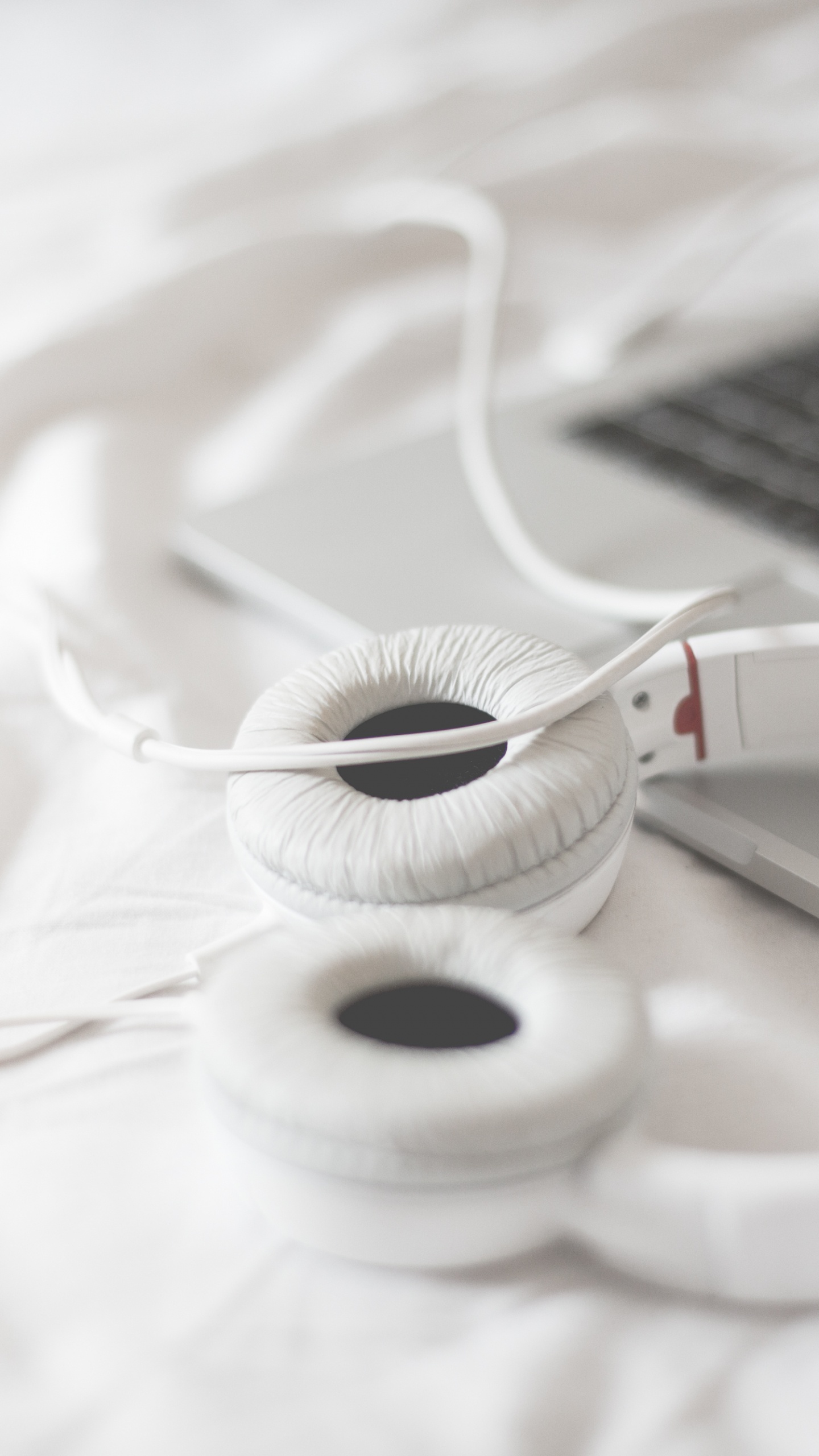 Headphones, Apple, Macbook, Tap, Technology. Wallpaper in 1440x2560 Resolution