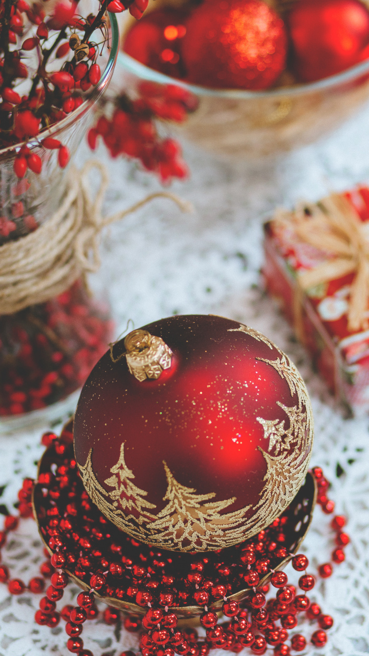 Christmas Ornament, Weihnachten, Weihnachtsdekoration, Weihnachtsmann, Kranz. Wallpaper in 750x1334 Resolution