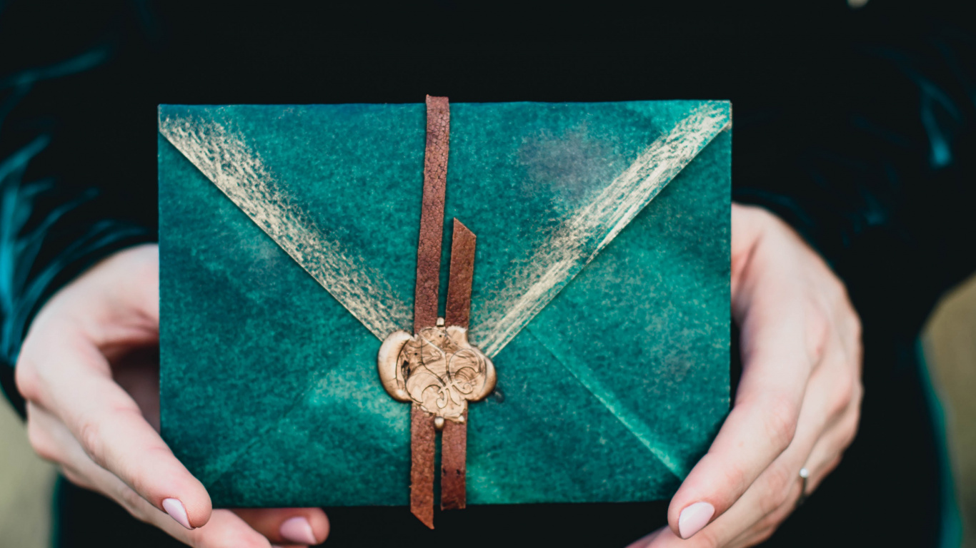 手臂, 电蓝色的, 绿色的, 皮肤, 皮革 壁纸 1366x768 允许