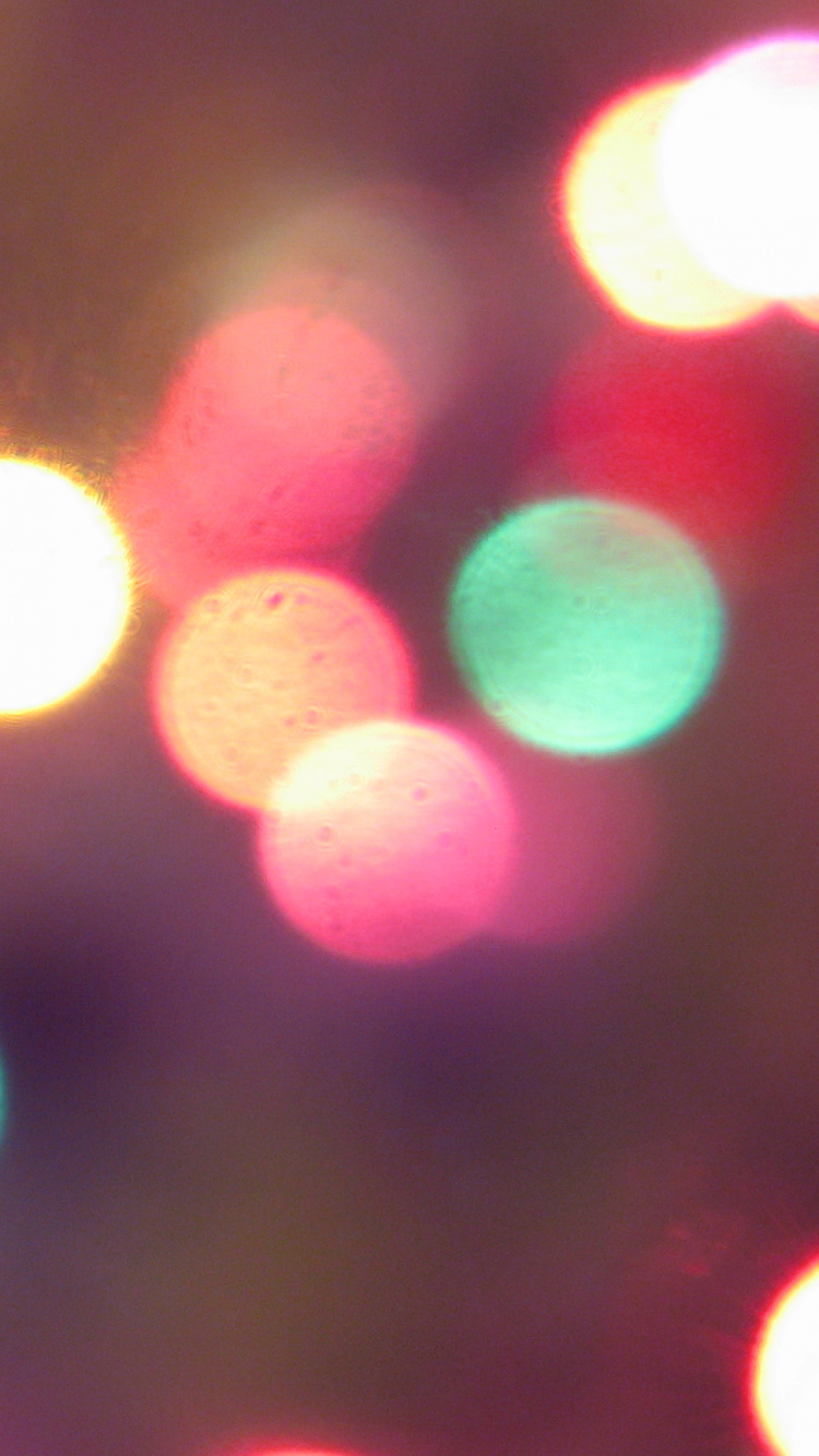 White and Red Bokeh Lights. Wallpaper in 750x1334 Resolution