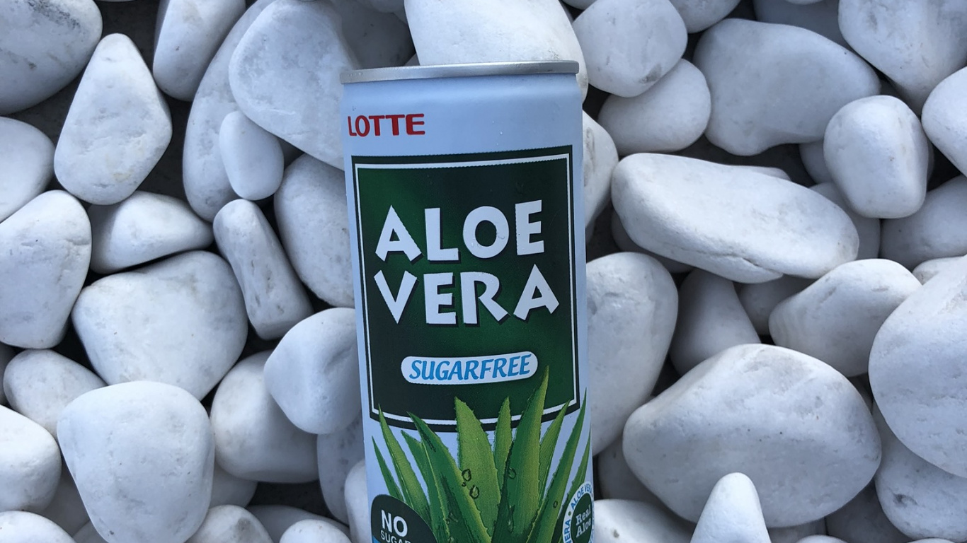 草, 卵石, 白色, 砾石, 水上 壁纸 1366x768 允许