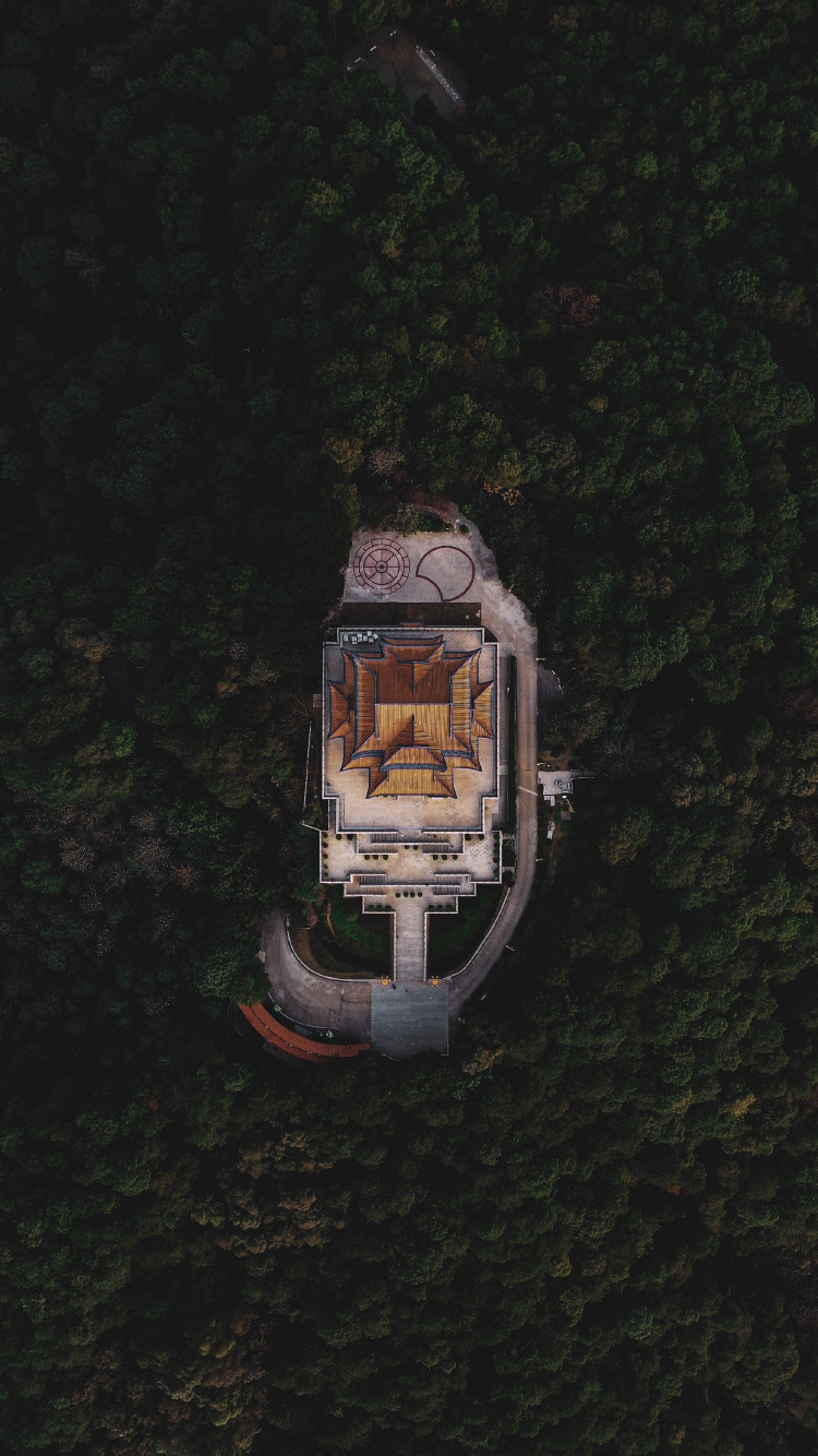 Teleférico Blanco y Rojo. Wallpaper in 750x1334 Resolution