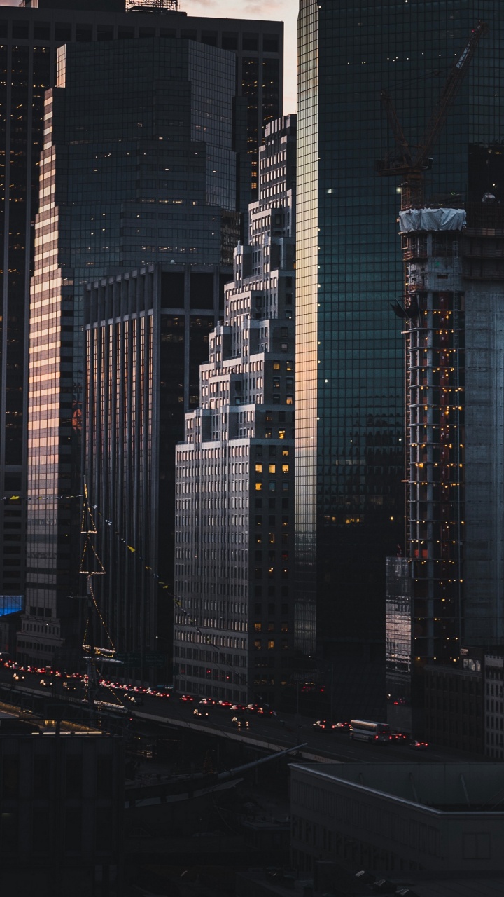 High Rise Building During Sunset. Wallpaper in 720x1280 Resolution