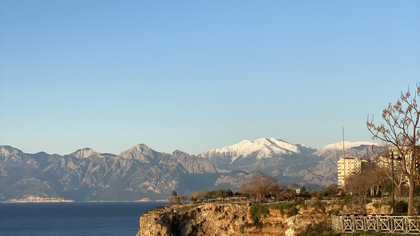 Alicante Vip Transfer, Agua, Montaña, Azure, Paisaje Natural. Wallpaper in 1366x768 Resolution
