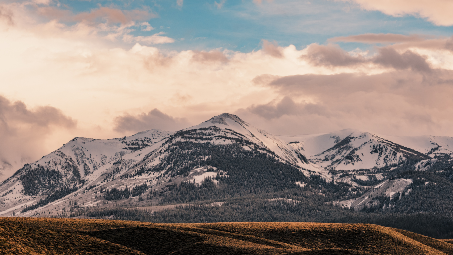 Bergigen Landschaftsformen, Hochland, Bergkette, Cloud, Hill. Wallpaper in 1920x1080 Resolution