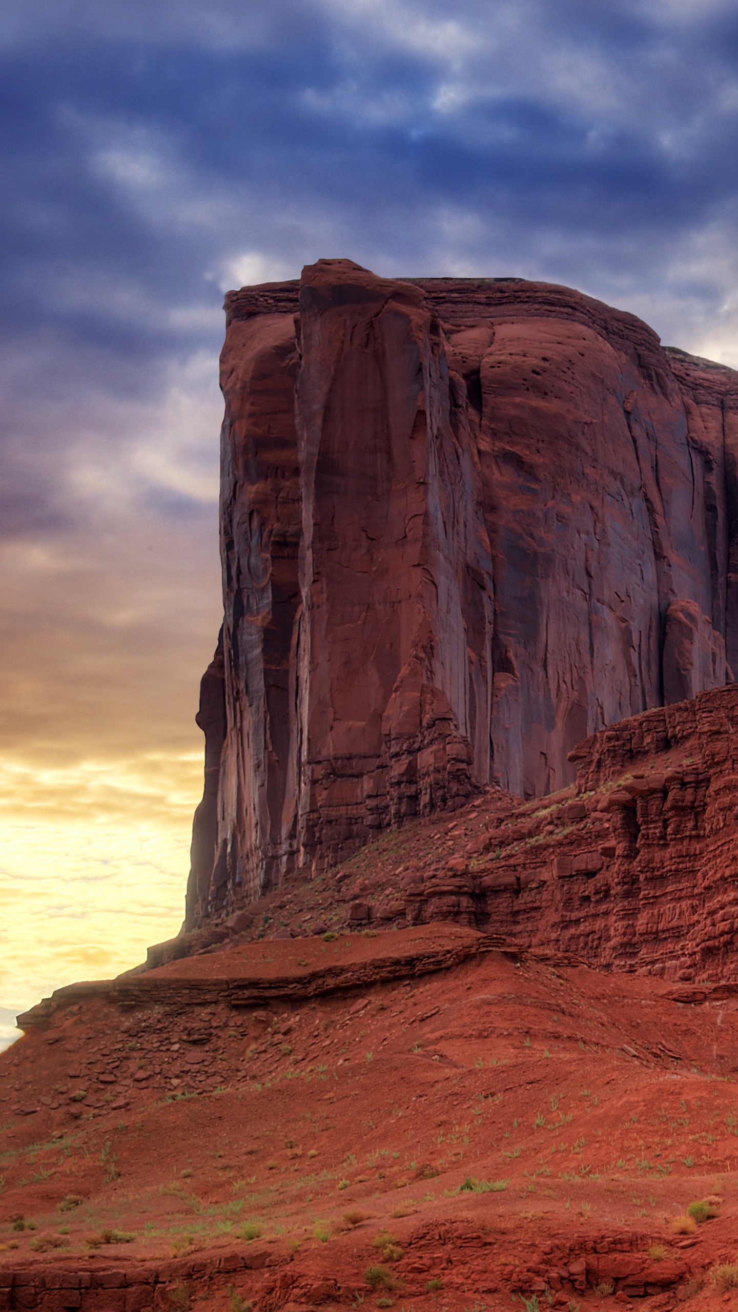 Brown Rock Formation Under Blue Sky During Daytime. Wallpaper in 1440x2560 Resolution