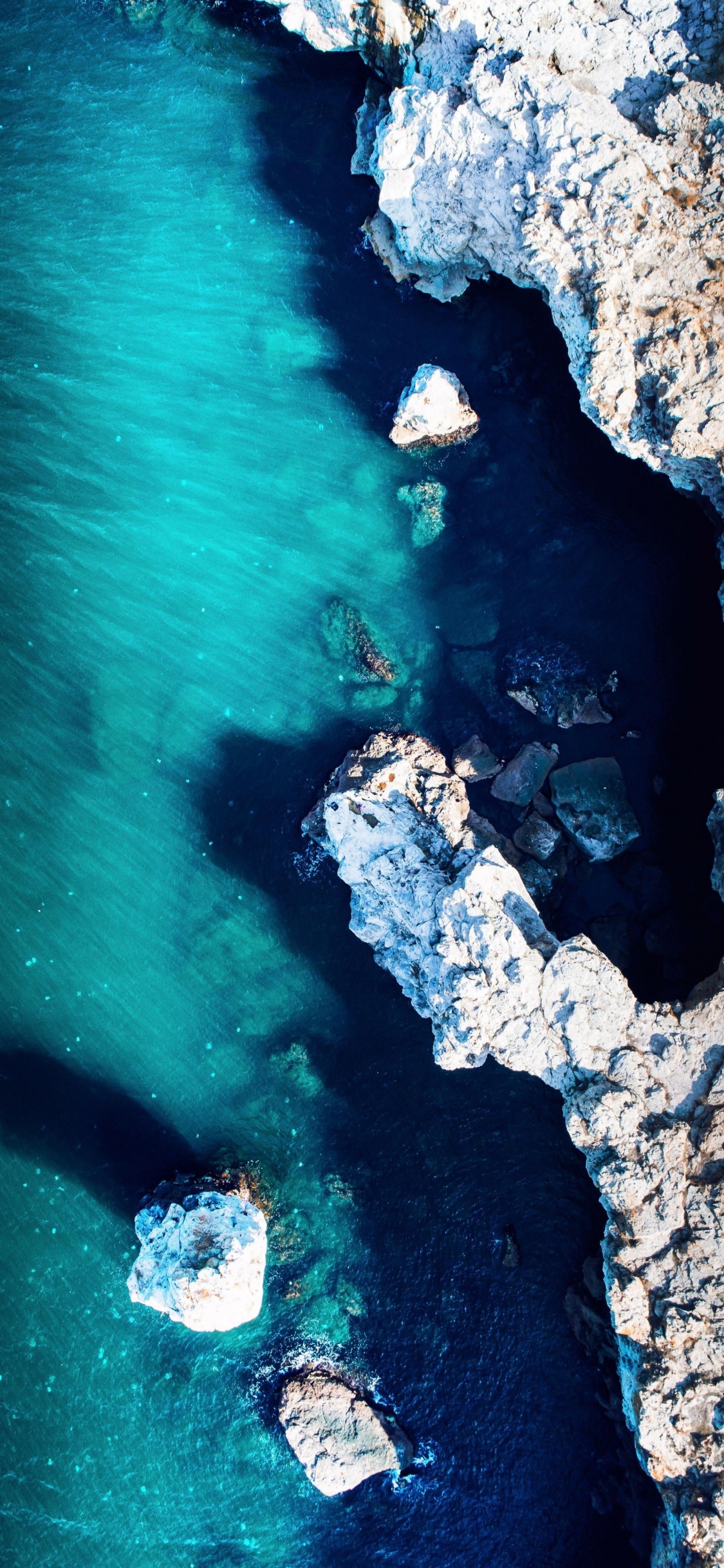 Agua, Los Recursos de Agua, Azure, Azul, Cuerpo de Agua. Wallpaper in 1125x2436 Resolution