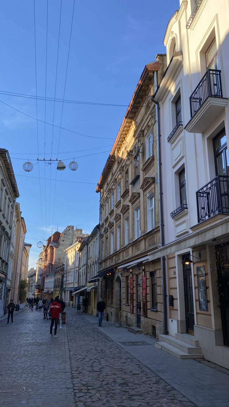 Carretera, Ventana, Ciudad, Barrio, Infraestructura. Wallpaper in 750x1334 Resolution
