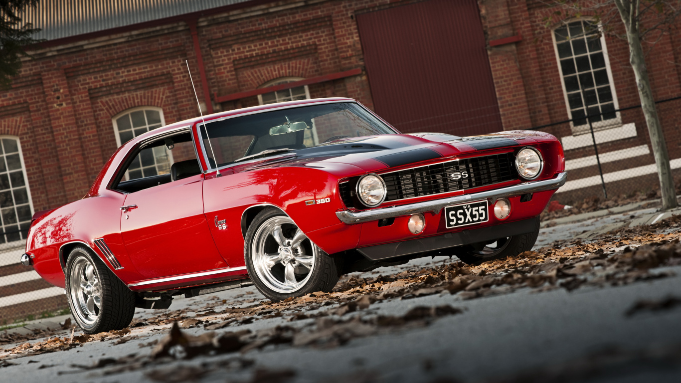 Red Mercedes Benz Coupe on Brown Soil. Wallpaper in 1366x768 Resolution