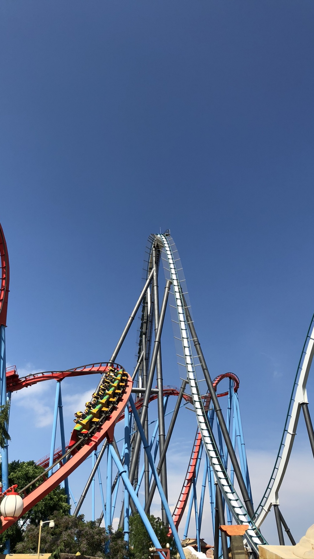 Russes, Attraction Touristique, Nature, Blue, Amusement. Wallpaper in 1080x1920 Resolution