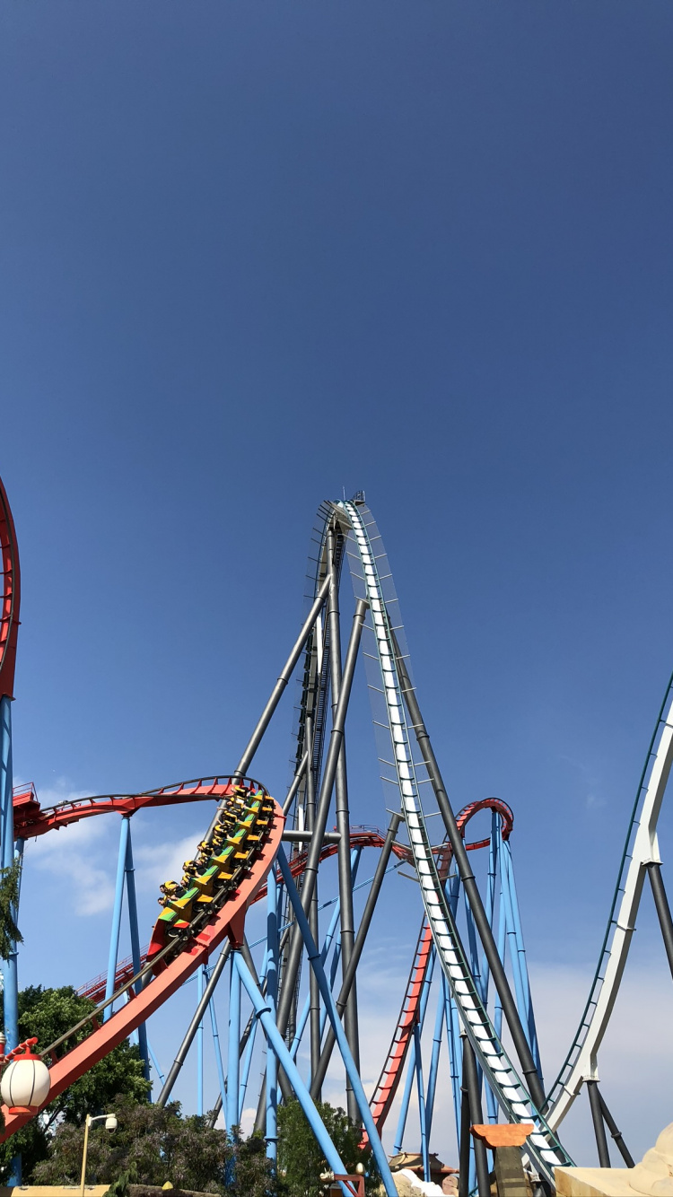 Russes, Attraction Touristique, Nature, Blue, Amusement. Wallpaper in 750x1334 Resolution