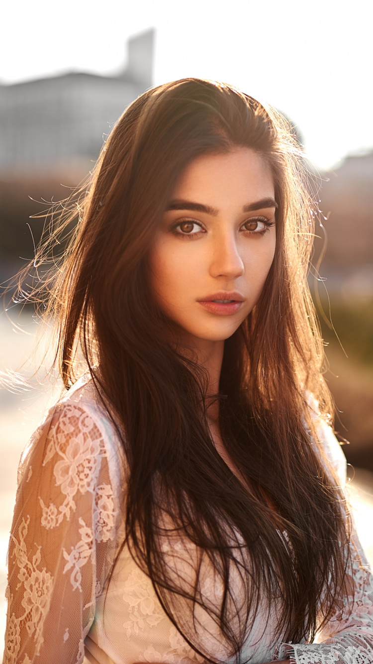 Cheveu, Face, Beauté, Les Cheveux Longs, Coiffure. Wallpaper in 750x1334 Resolution