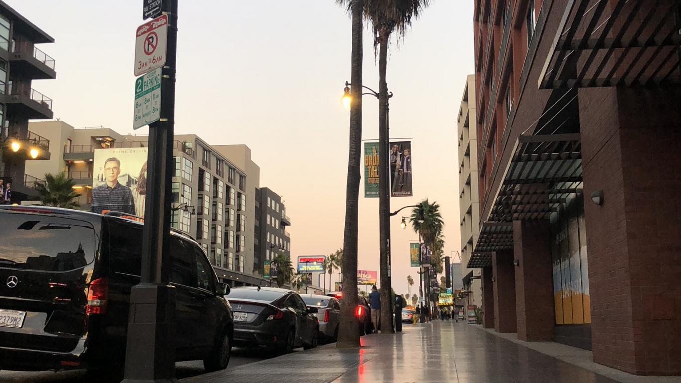 Rey, Carretera, Zona Residencial, Invierno, Arquitectura. Wallpaper in 1366x768 Resolution