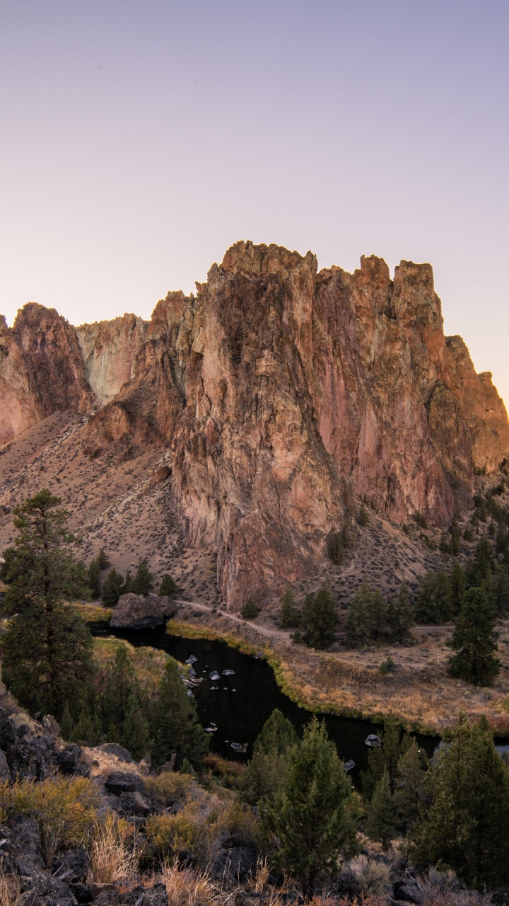 Smith Rock State Park, Crooked River, Park, Redmond, State Park. Wallpaper in 720x1280 Resolution