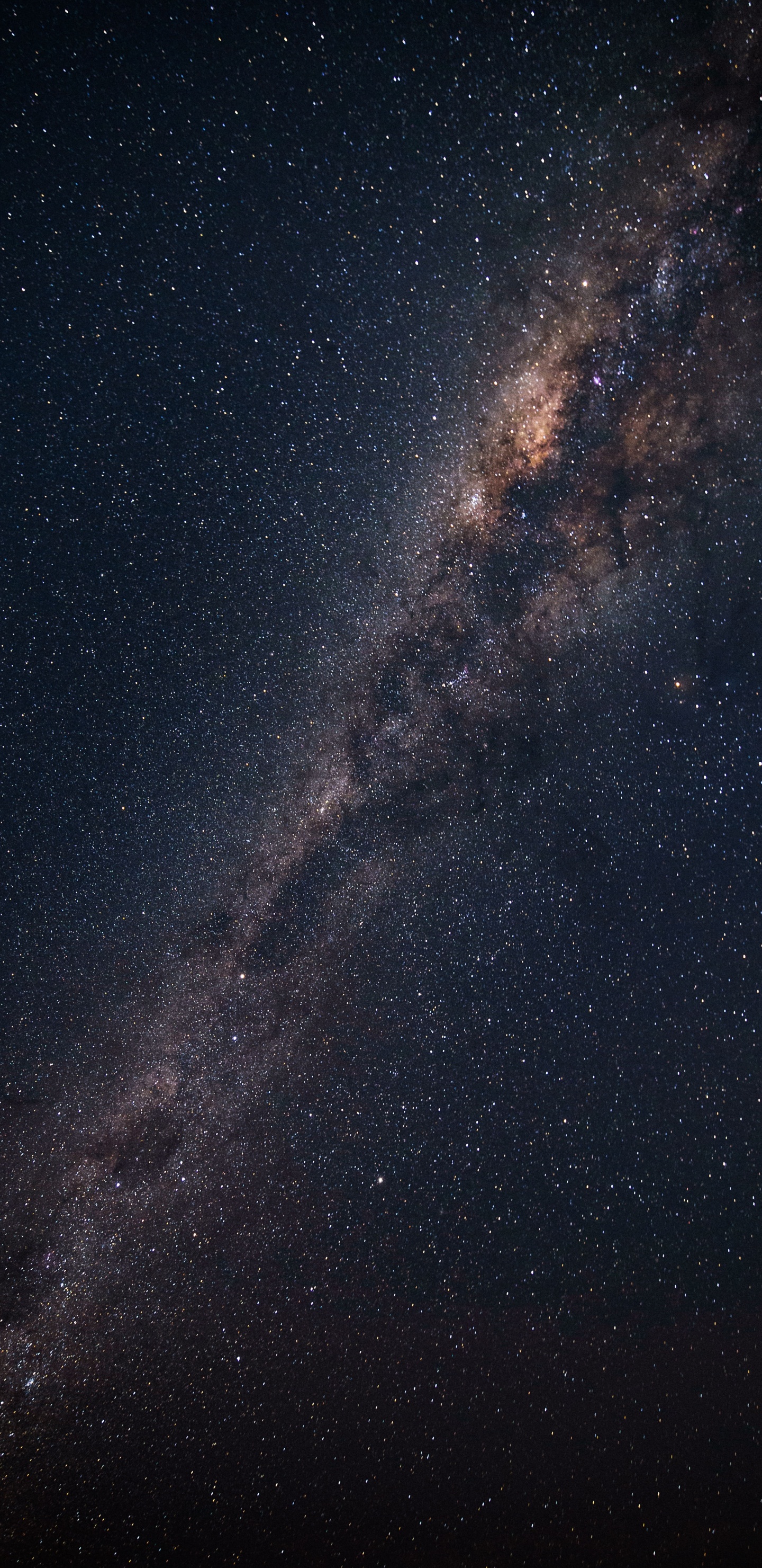 Blue and White Starry Night Sky. Wallpaper in 1440x2960 Resolution