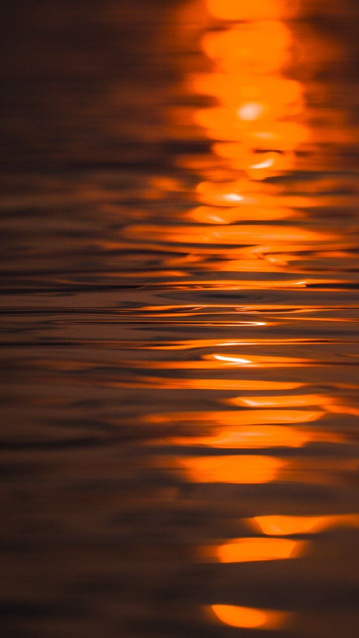 Cuerpo de Agua Durante la Puesta de Sol. Wallpaper in 720x1280 Resolution