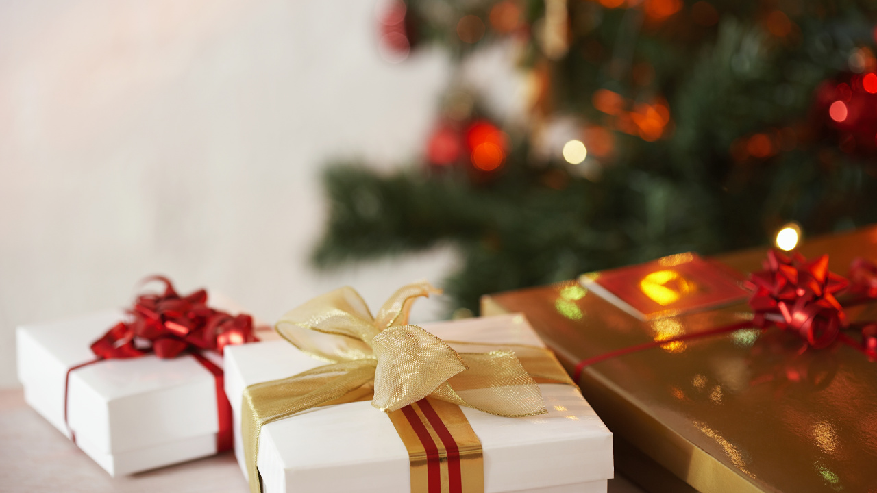 El Día De Navidad, Regalo, Adorno de Navidad, Navidad, Decoración de la Navidad. Wallpaper in 1280x720 Resolution